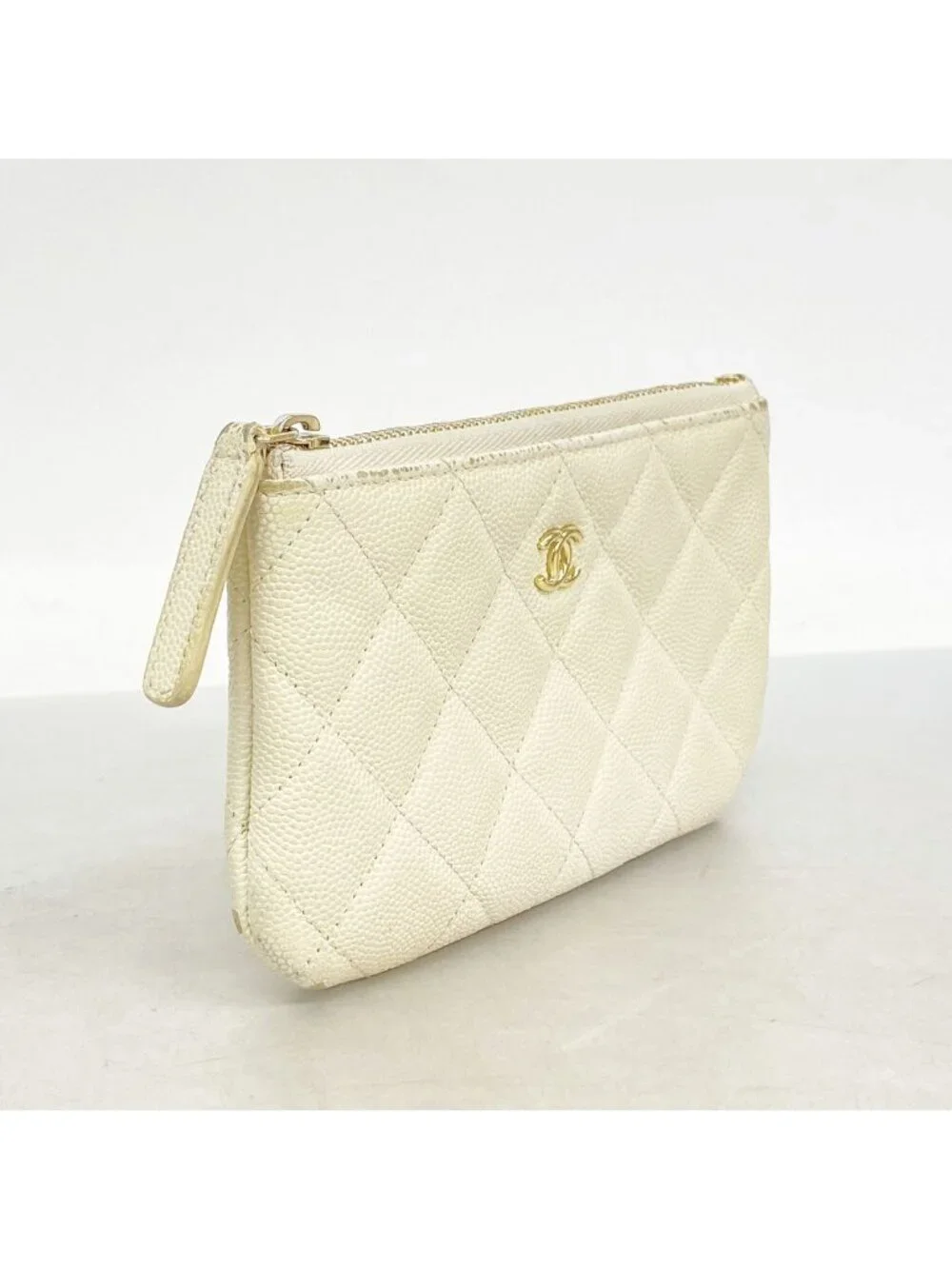 Chanel Coin Purse Quilted Caviar Leather White Champagne Gold